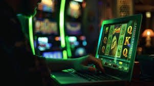 Filipino player winning on 777perya slots with a big payout on mobile